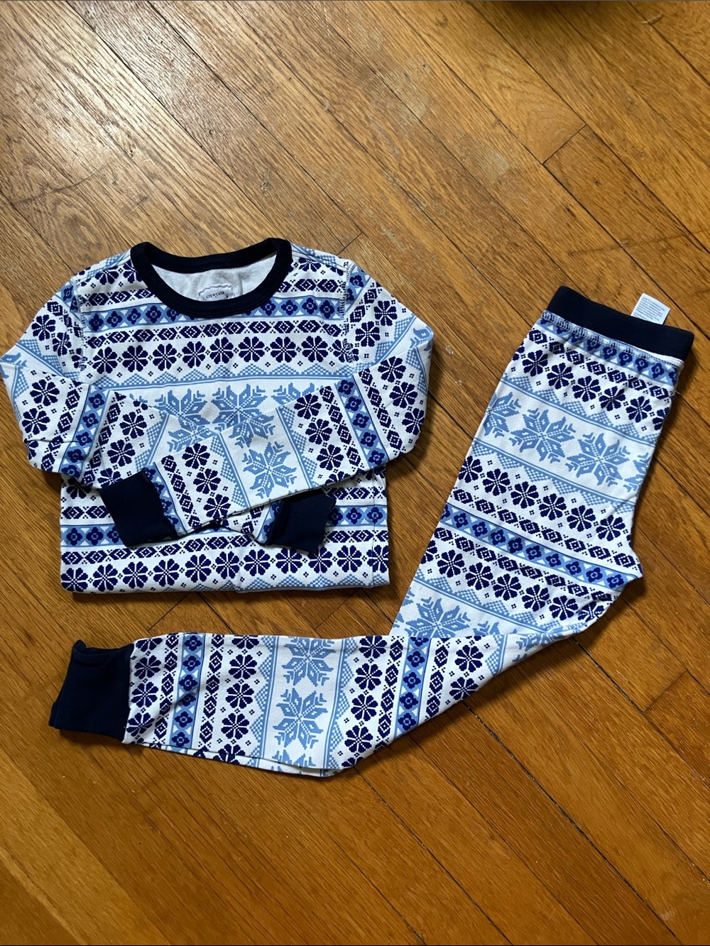EUC Crewcuts Cotton Long Sleeve Pajamas